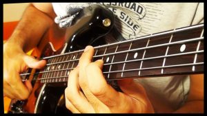 6 Basic Techniques Playing Bass